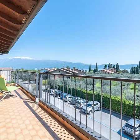 Casa Peler Al Benaco - Style, View & Pool Apartment *