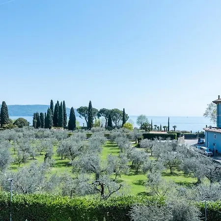 Casa Peler Al Benaco - Style, View & Pool